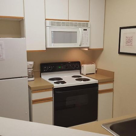 Baymont By Wyndham Wichita East Ξενοδοχείο Εξωτερικό φωτογραφία